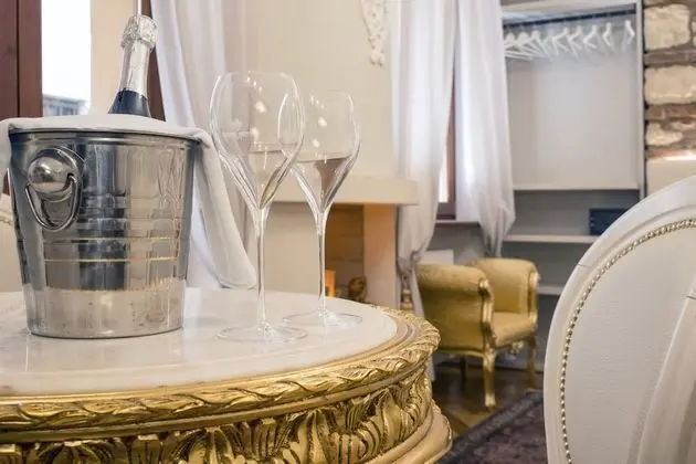 Luxury Dört Kişilik Oda, Sigara İçilmez, Özel Banyo (Carmen)