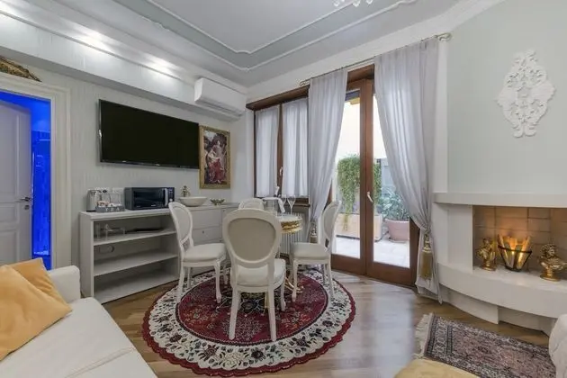 Luxury Dört Kişilik Oda, Sigara İçilmez, Özel Banyo (Carmen)