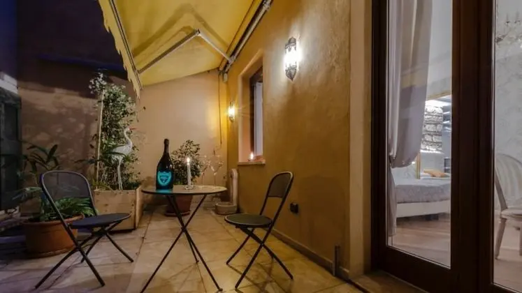 Luxury Dört Kişilik Oda, Sigara İçilmez, Özel Banyo (Carmen)