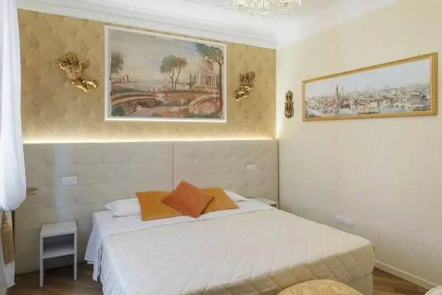 Luxury Tek Büyük veya İki Ayrı Yataklı Oda, Sigara İçilmez, Özel Banyo (Turandot)