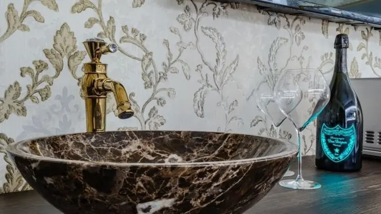 Luxury Üç Kişilik Oda, Sigara İçilmez, Özel Banyo (Aida)