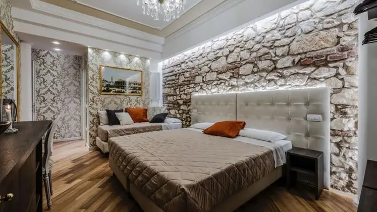 Luxury Üç Kişilik Oda, Sigara İçilmez, Özel Banyo (Aida)