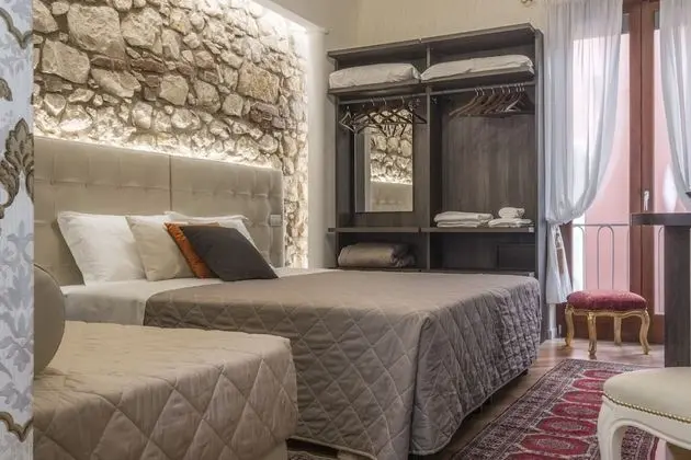 Luxury Üç Kişilik Oda, Sigara İçilmez, Özel Banyo (Aida)