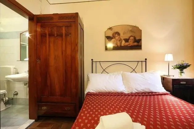 Basic Tek Büyük Yataklı Oda