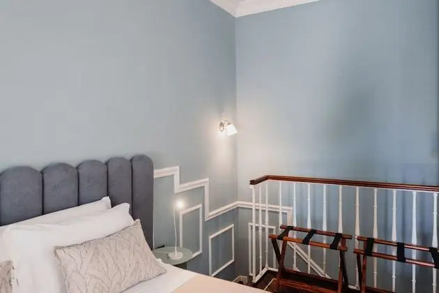 Standard Tek Büyük Yataklı Oda (split level)