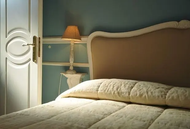 Standard Tek Büyük Yataklı Oda (split level)