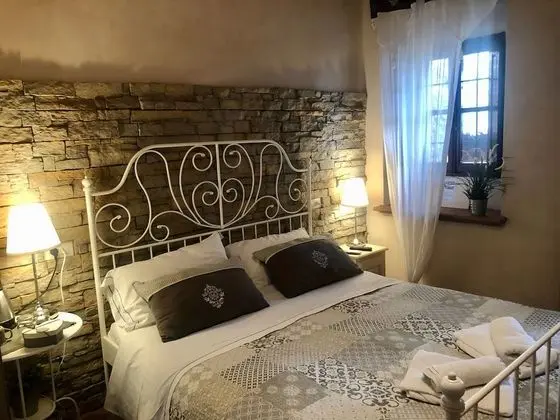 Junior Tek Büyük Yataklı Oda