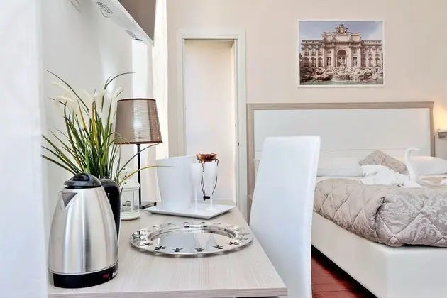 Luxury Dört Kişilik Oda, Sıcak Su Havuzu, Bahçe Manzaralı