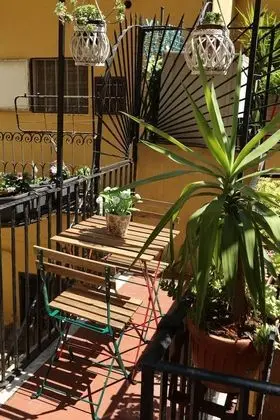 Tek Büyük veya İki Ayrı Yataklı Oda, Sigara İçilebilir (Room 7)