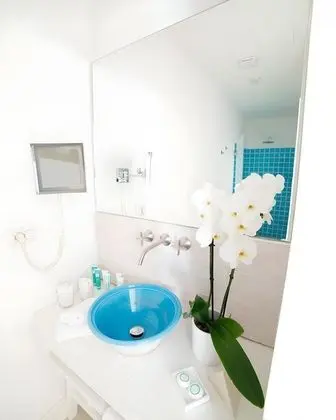 Deluxe Tek Büyük Yataklı Oda, Deniz Manzaralı