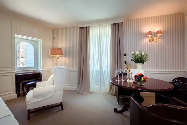 Royal Süit, Sıcak Su Havuzu, Göl Manzaralı (SPA)