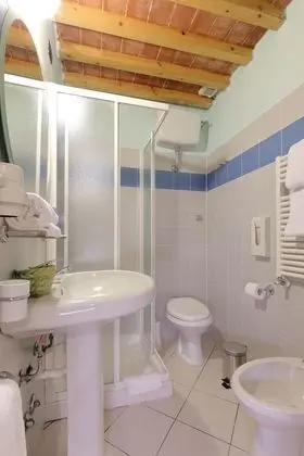 Tek Büyük Yataklı Oda, 1 Çift Kişilik Yatak