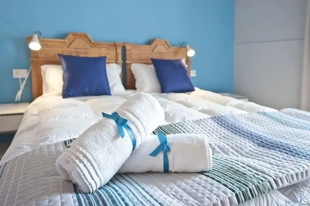 Family Oda, Özel Banyo, Bahçe Manzaralı