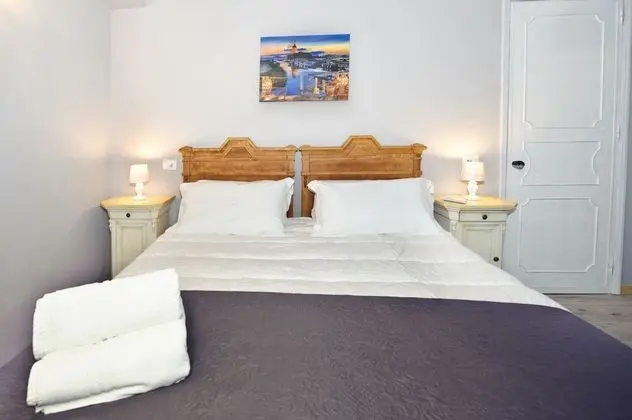 Family Oda, Özel Banyo, Bahçe Manzaralı