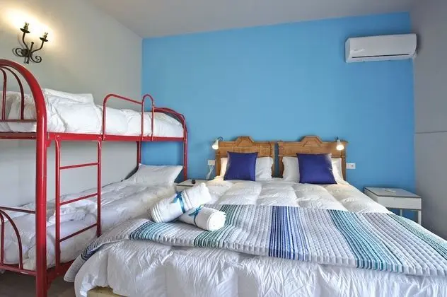 Family Oda, Özel Banyo, Bahçe Manzaralı