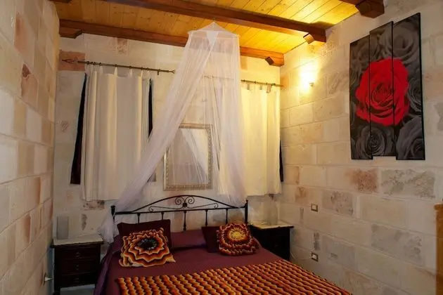 Apart Daire, Küçük Mutfak, Avlu Manzaralı