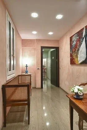 Superior Tek Büyük Yataklı Oda, 1 En Büyük (King) Boy Yatak, Banyolu/Duşlu, Şehir Manzaralı