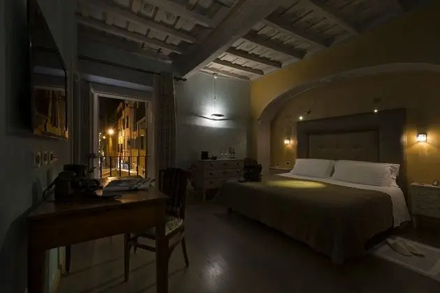 Superior Tek Büyük Yataklı Oda, 1 En Büyük (King) Boy Yatak, Banyolu/Duşlu, Şehir Manzaralı