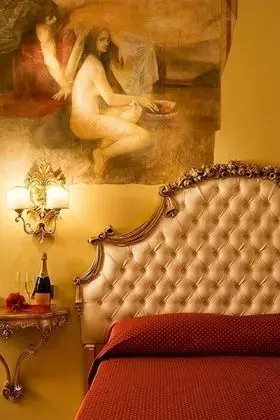 Standard Dört Kişilik Oda