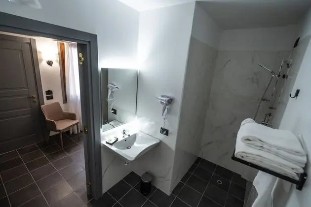 Premium Tek Kişilik Oda