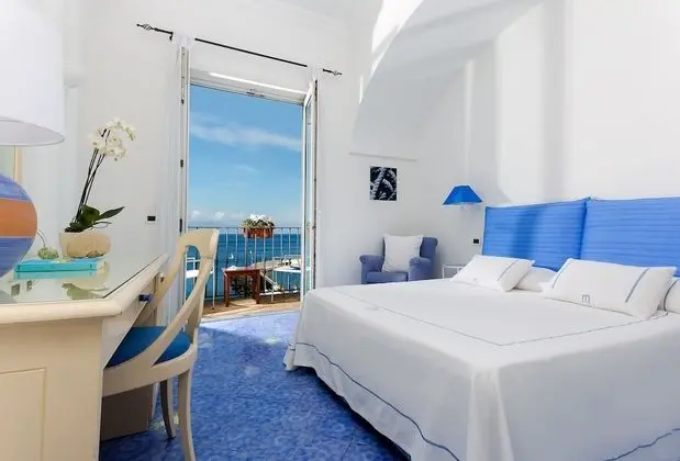 Superior Oda, Balkon, Deniz Manzaralı