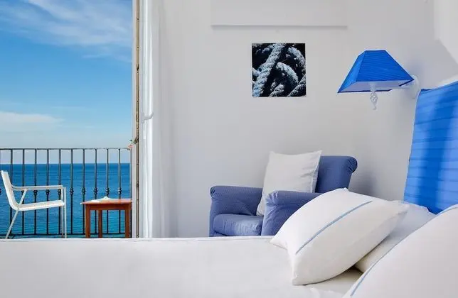 Superior Oda, Balkon, Deniz Manzaralı