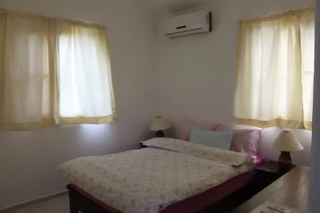 Romantic Dağ Evi, Birden Çok Yatak, Sigara İçilebilir, Havuz Kullanımı