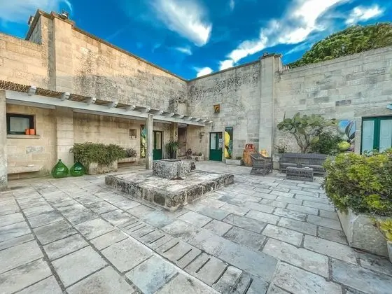Royal Villa