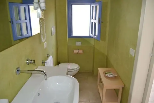 Standard Tek Büyük veya İki Ayrı Yataklı Oda