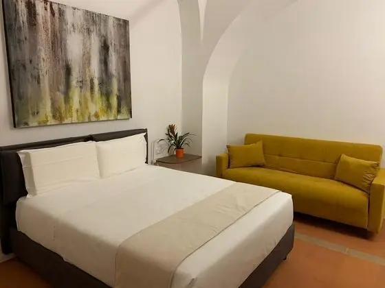 Deluxe Üç Kişilik Oda