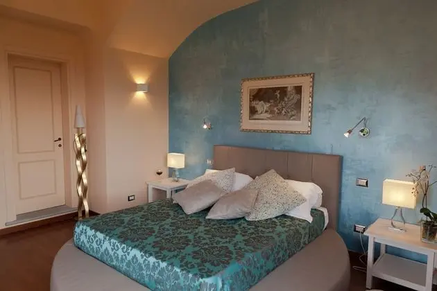 Luxury Tek Büyük Yataklı Oda