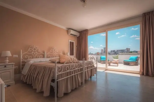 Panoramic Tek Büyük Yataklı Oda