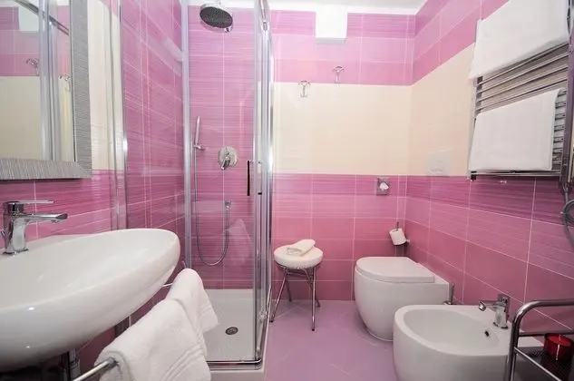 Deluxe Tek Büyük Yataklı Oda (Standard)