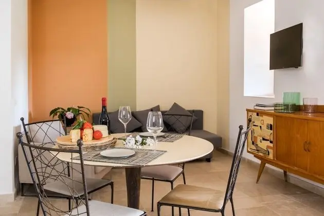 Family Süit, Bahçeli (Tettoia)