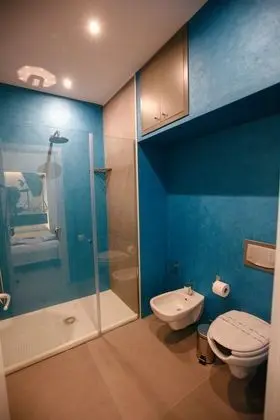 Comfort Oda, 1 Yatak Odası, Avlu Manzaralı (Box Doccia)