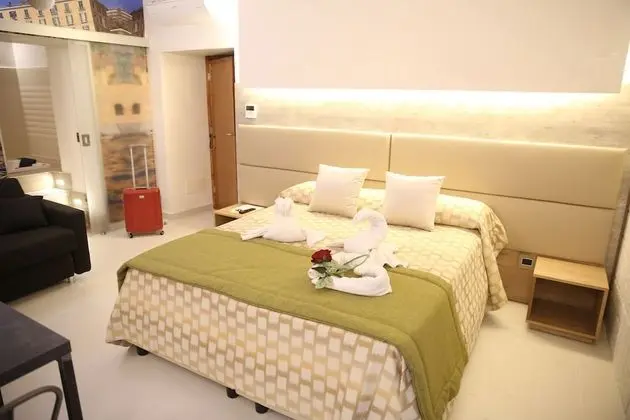 Exclusive Oda, 1 Büyük (Queen) Boy Yatak ve Çekyat, Avlu (Zona vasca idromassaggio)