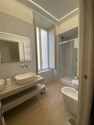 Exclusive Oda, 1 Büyük (Queen) Boy Yatak ve Çekyat, Avlu (Zona vasca idromassaggio)