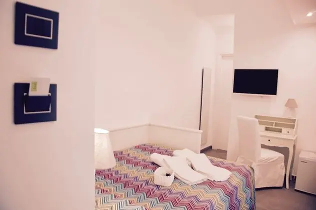 Standard Büyük Yataklı Tek Kişilik Oda, 1 Yatak Odası, Balkon, Avlu Manzaralı