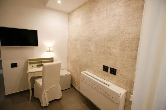 Standard Büyük Yataklı Tek Kişilik Oda, 1 Yatak Odası, Balkon, Avlu Manzaralı