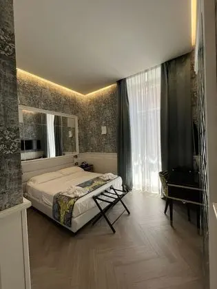 Deluxe Tek Büyük Yataklı Oda, Balkon, Şehir Manzaralı