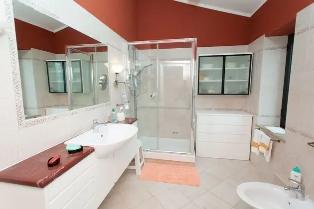Villa, 6 Yatak Odası