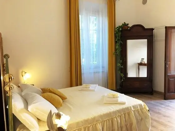 Tek Büyük Yataklı Oda, Veranda
