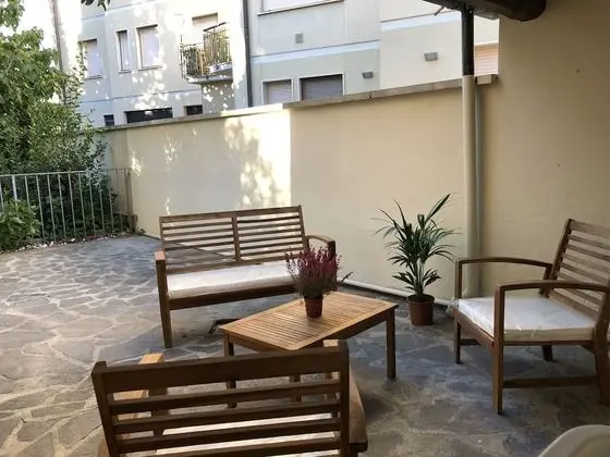 Tek Büyük Yataklı Oda, Veranda