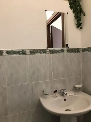 Tek Büyük Yataklı Oda, Veranda