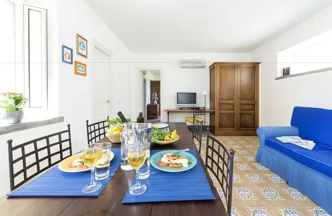 Apart Daire, Ek Bina (Foremura, 200m from the Guest House)