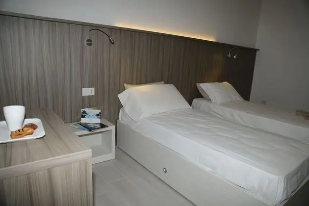 Classic Tek Büyük Yataklı Oda