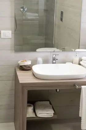 Classic Tek Büyük Yataklı Oda