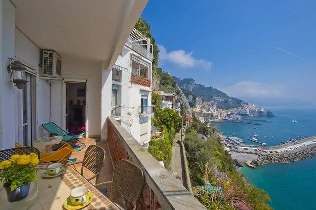 Apart Daire, 2 Yatak Odası, 2 Banyolu, Deniz Manzaralı