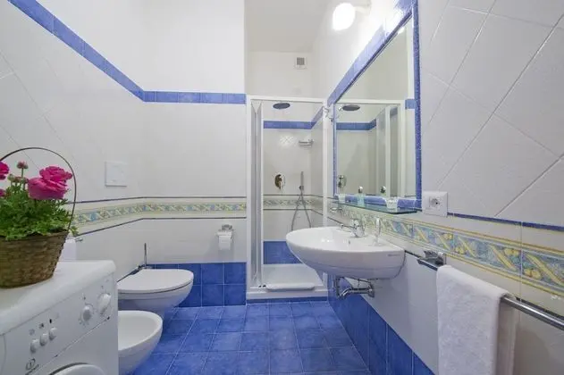 Apart Daire, 2 Yatak Odası, 2 Banyolu, Deniz Manzaralı