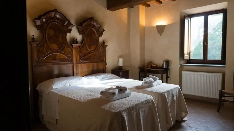 Classic Tek Büyük Yataklı Oda